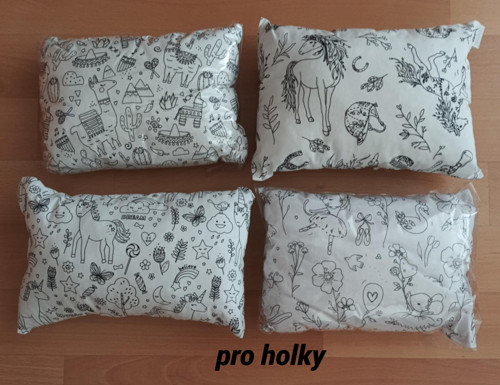 Dětský polštářek k vymalování