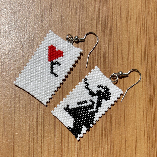 NÁVOD – DÍVKA S BALONEM (brick stitch)