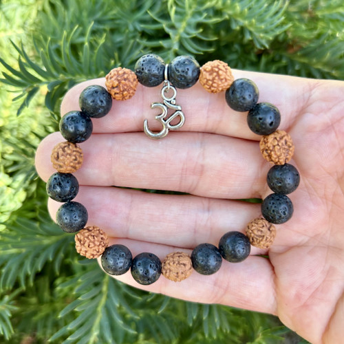Náramek LÁVA A RUDRAKSHA — foto 1