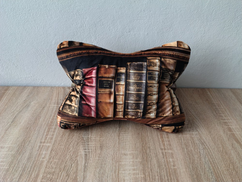 3D polštář "kost" knihy — foto 1