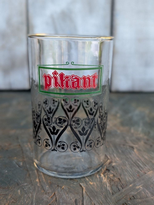 Retro sklenice od hořčice.