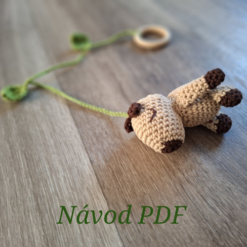 Návod na háčkovaný závěs s kapybarou