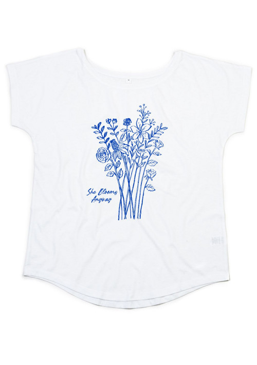 Bio dámské tričko "She blooms anyway"