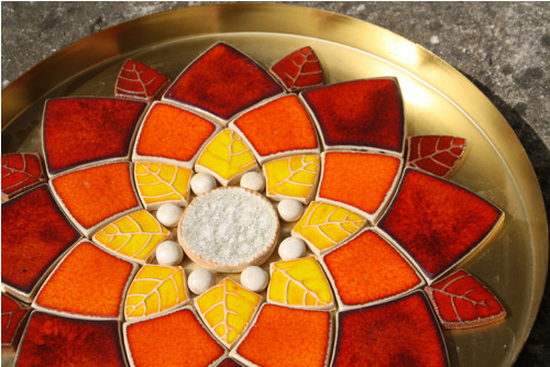 Mandala z keramických komponentů 128