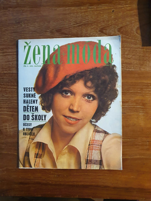 Žena a móda 9/1975 — foto 1