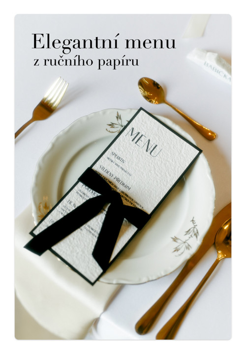 Svatební menu z ručního papíru s mašlí