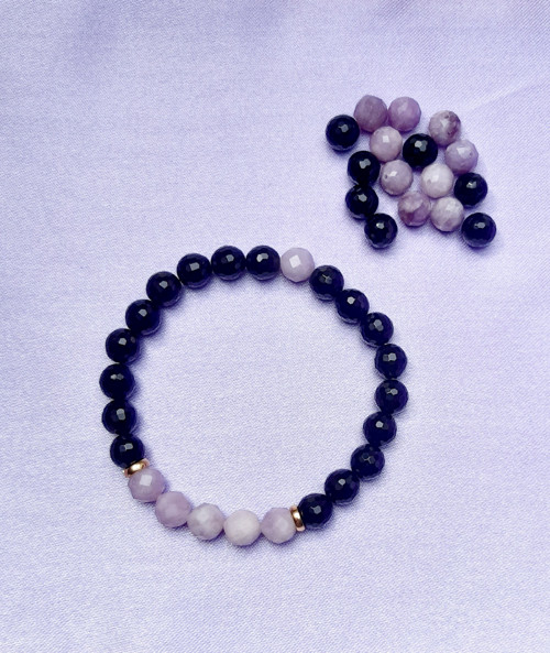 Lepidolit s onyxem