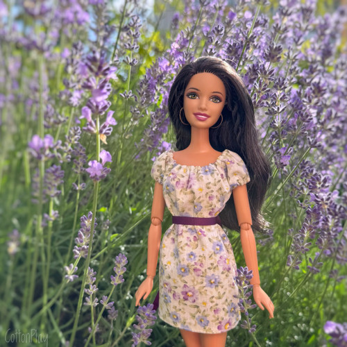 Šaty s kytičkami pro Barbie — foto 1
