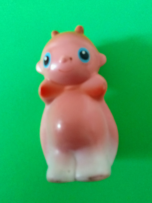 Pískací hračka