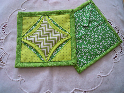 Podkafíčka 15x 15 cm - 1 pár — foto 1