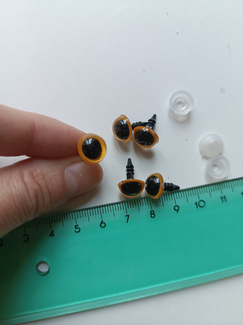 Oči žluté Ø 1cm — foto 1