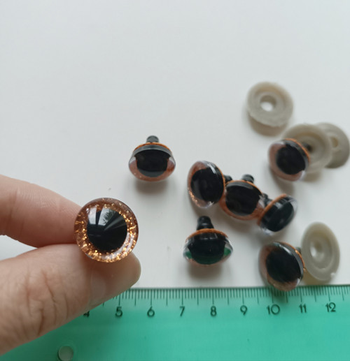 Oči oranžové blyštivé Ø 1,5 cm