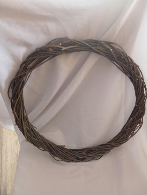 Věnec s domacího proutí 35-40cm