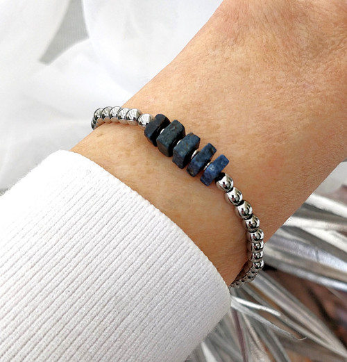 Minerální náramek / hematit + spinel / 0,4