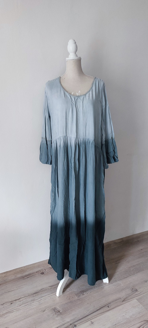 Šedé maxi — foto 1