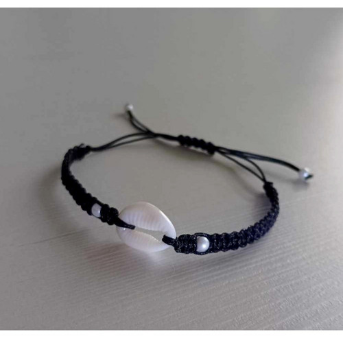 Náramek Shamballa s Kauri mušličkou