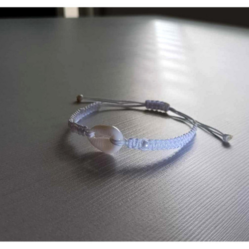 Náramek Shamballa s Kauri mušličkou
