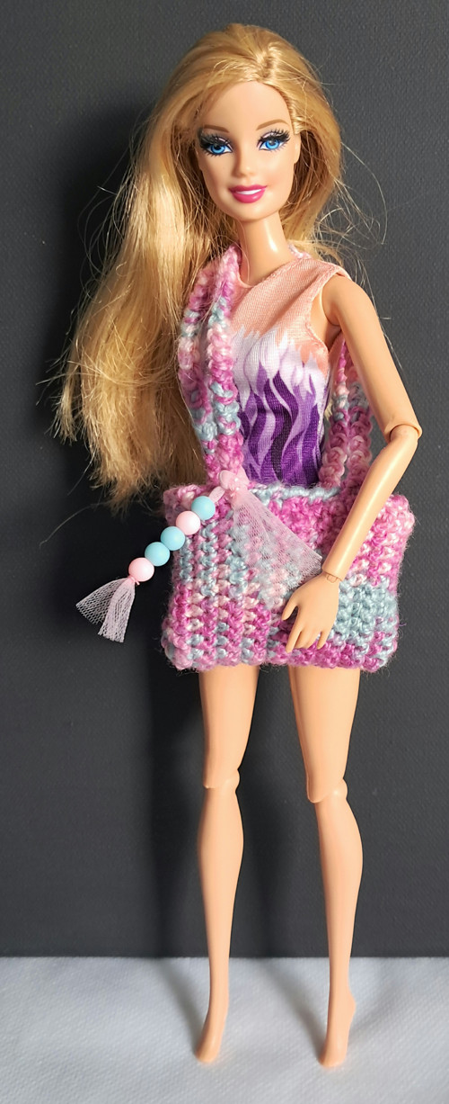 Háčkovaná kabelka pro panenku Barbie