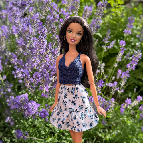 Suknička pro Barbie - modré kytičky s volánkem — foto 1