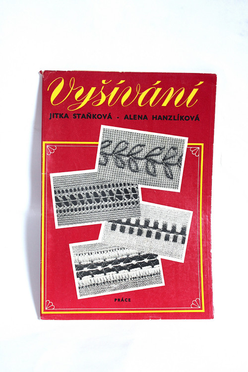 Kniha Vyšívání — foto 1