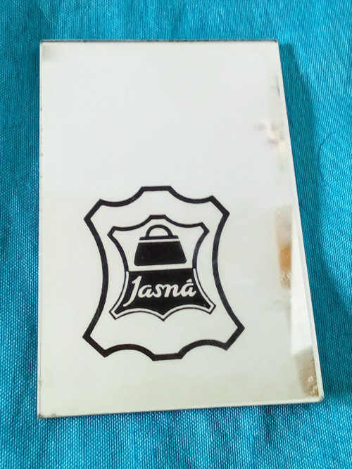Zrcátko — foto 1