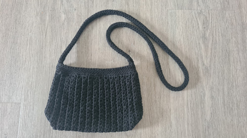 Hackovana kabelka — foto 1