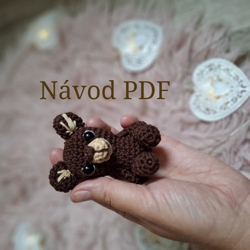 Návod na háčkovaného mini medvídka