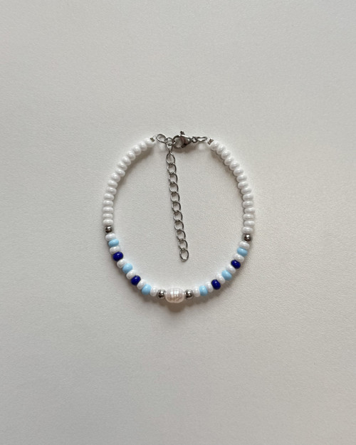 Seed Bead Pearl Bracelet