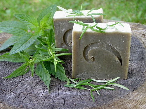 Kopřivový Šampon S Konopným Olejem 65g — foto 1