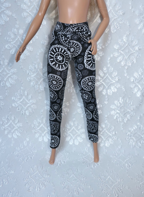 Legíny pro Barbie — foto 1