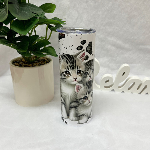 Termohrnek Koťátka 590ml