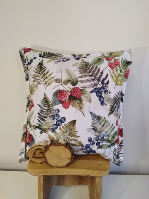 Povlak na polštářek LESNÍ OVOCE 40*40cm
