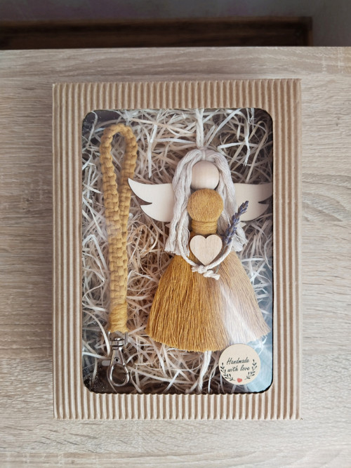Macrame andelka