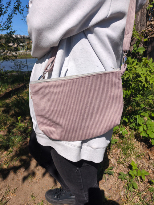 Manšestrová taška-Crossbody starorůžová