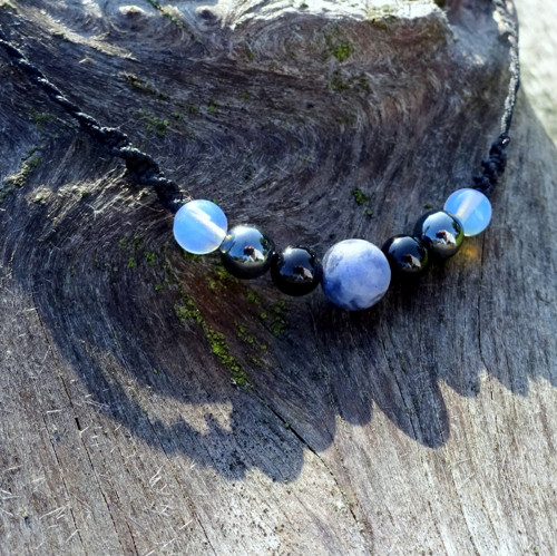 Náhrdelník Choker A8)Sodalit Onyx Hematit Opalit
