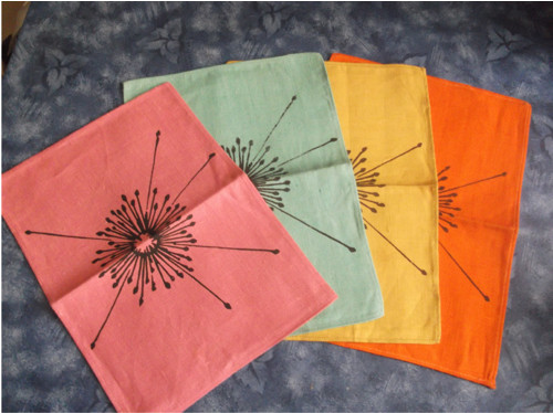 Prostírání 4 ks,4 barvy,režné, 28x20 cm