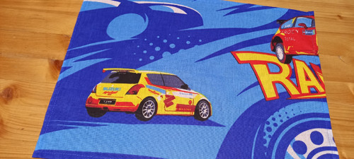 Prostírání ,svačinový ubrousek textilní -AUTO Rall