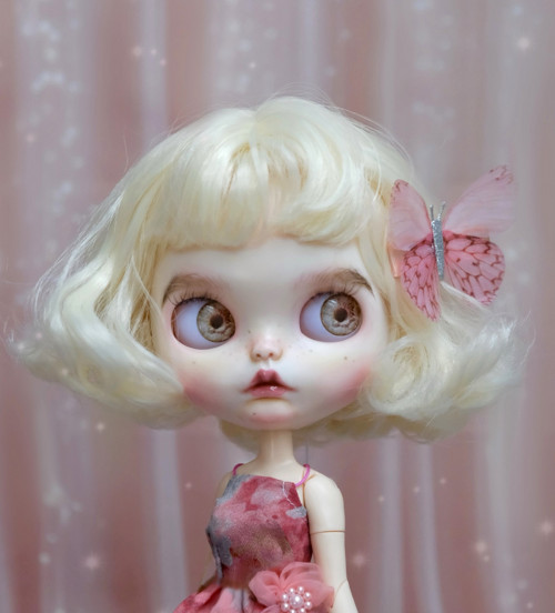 Panenka Blythe blond — foto 1
