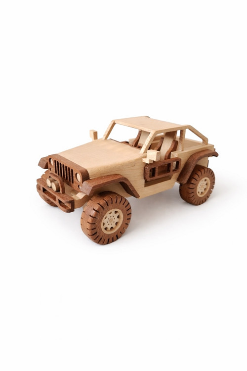 Jeep - auto z bukového dřeva — foto 1