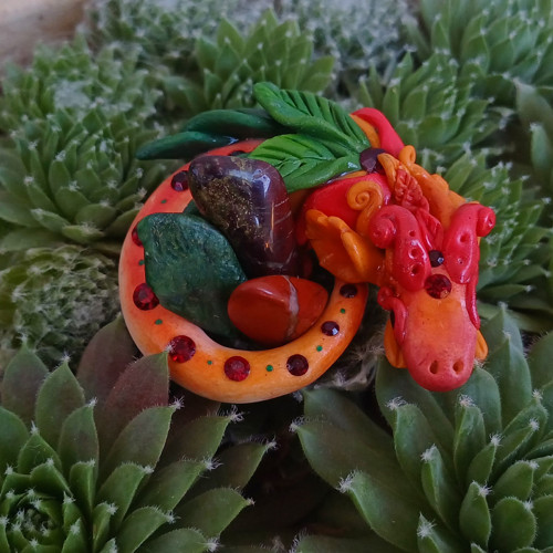 Hlídač pokladů - dráček Tropicus