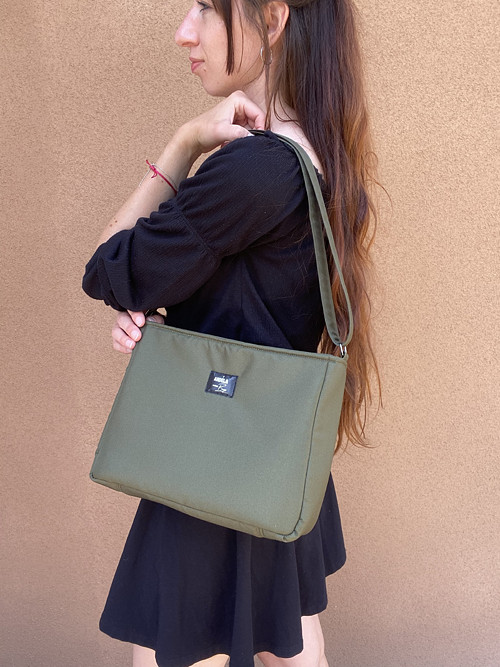 Crossbody kabelka Carmen