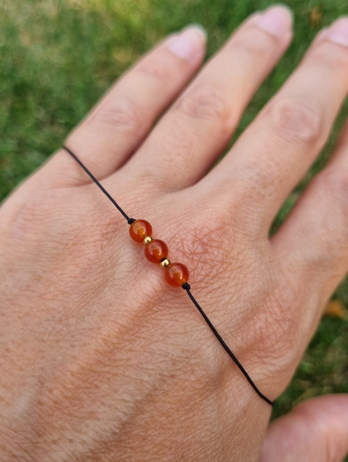 Náramek KARNEOL posuvný 4mm GOLD