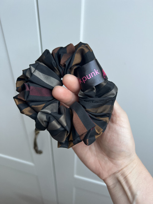 Pinkpunk scrunchie - hnědý proužek — foto 1
