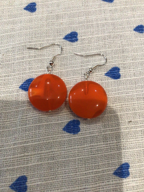 Oranžové