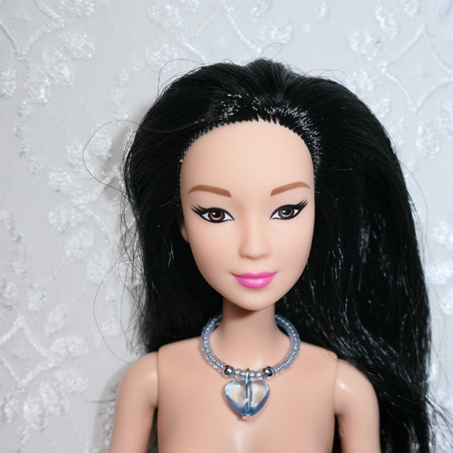 Náhrdelník pro Barbie se srdíčkem