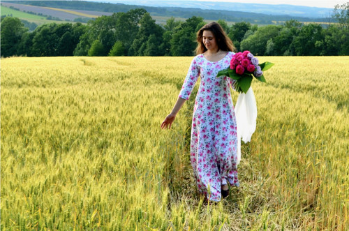 Dlouhé princesové šaty – romantika nejen na svatbu