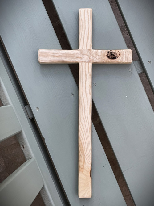 Jasanový kříž 50 cm k zavěšení č.138