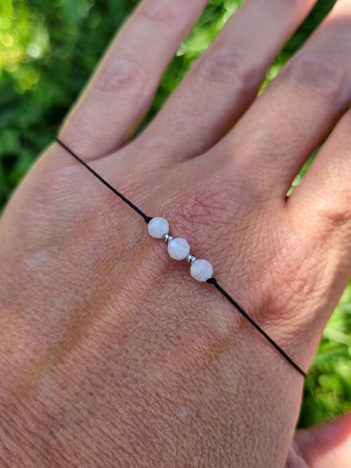 Náramek MĚSÍČNÍ KÁMEN posuvný 4mm