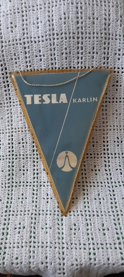 Tesla Karlín — foto 1