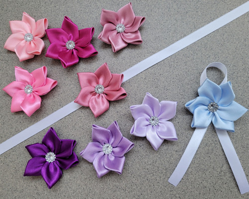 Střední kanzashi - kotiliony - taneční